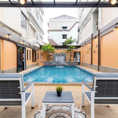 P-Park Hotel Bangkok Ngoại thất bức ảnh