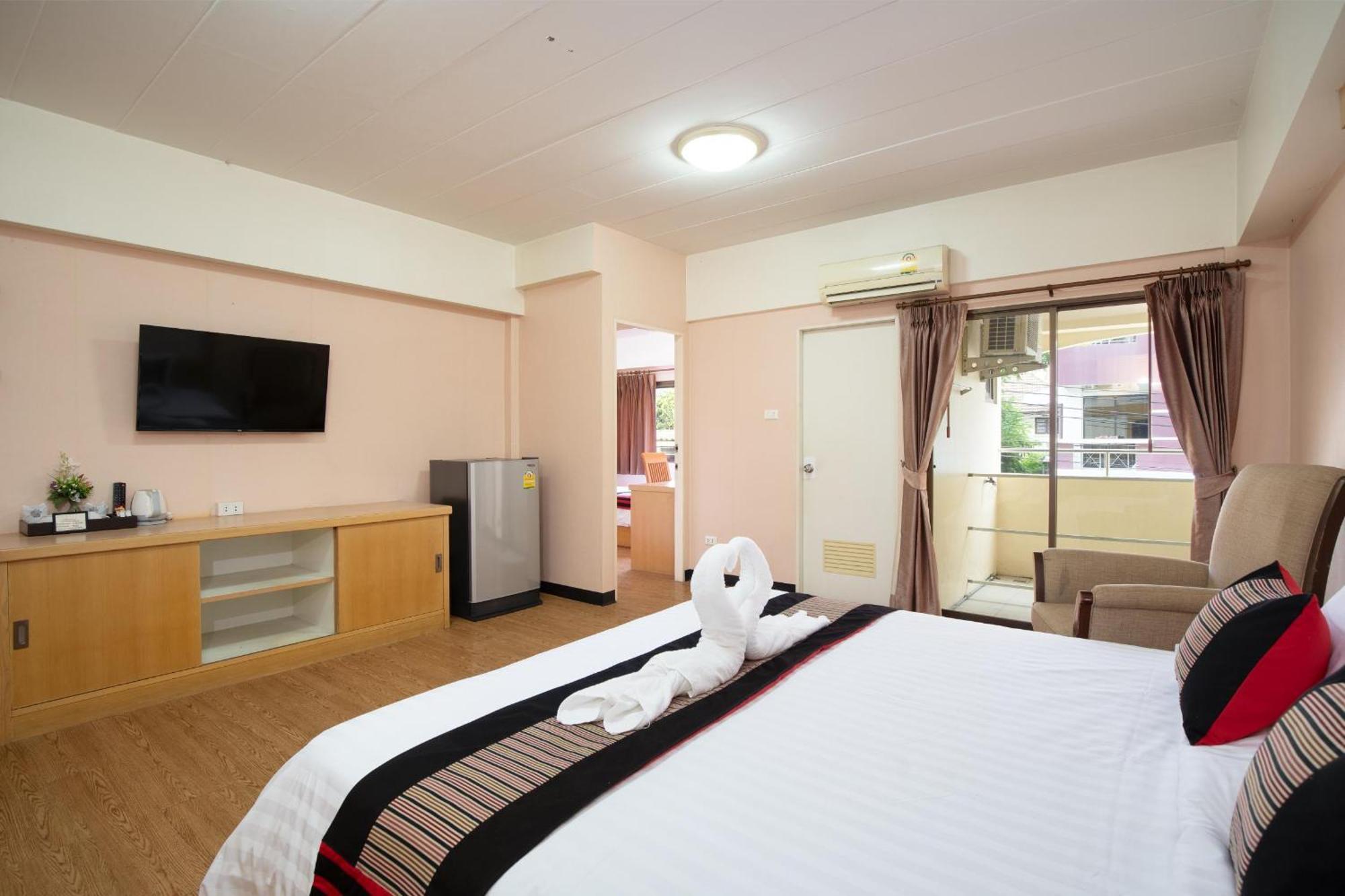 P-Park Hotel Bangkok Ngoại thất bức ảnh