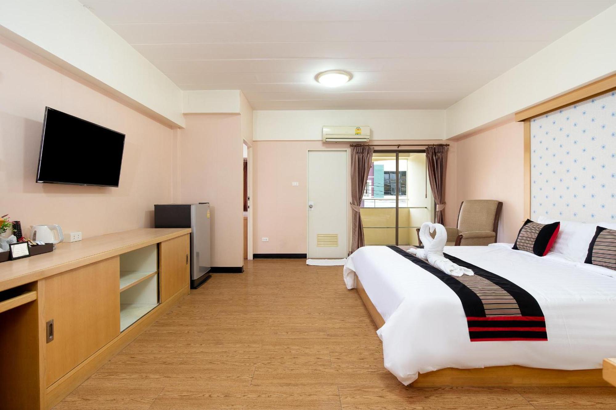 P-Park Hotel Bangkok Ngoại thất bức ảnh