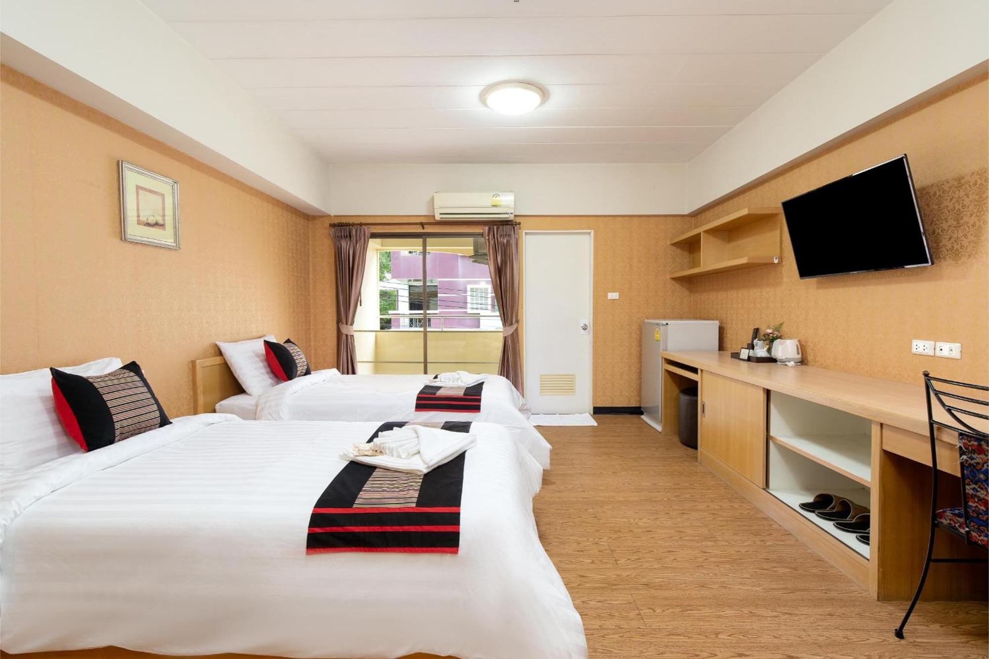 P-Park Hotel Bangkok Ngoại thất bức ảnh