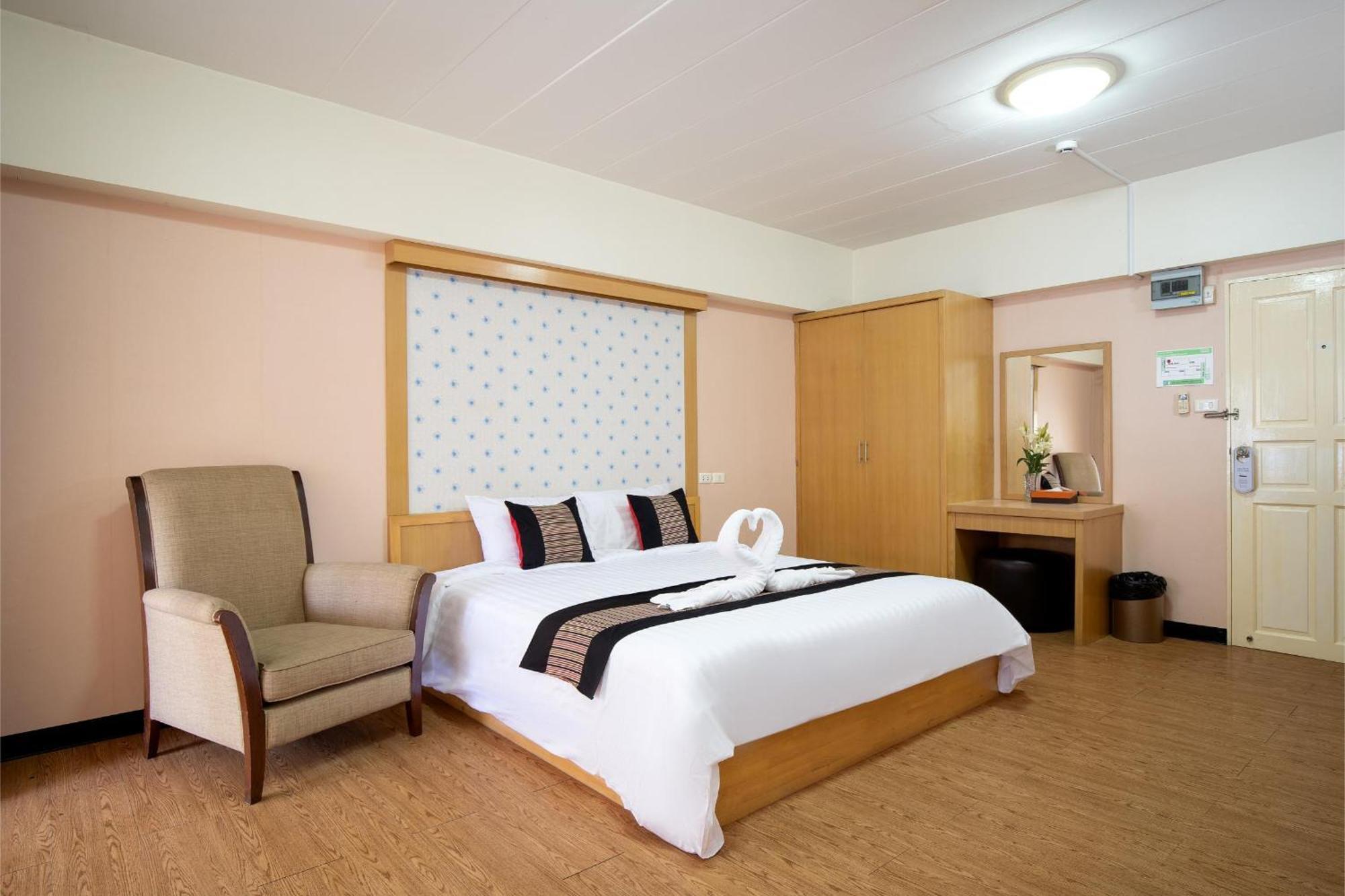 P-Park Hotel Bangkok Ngoại thất bức ảnh