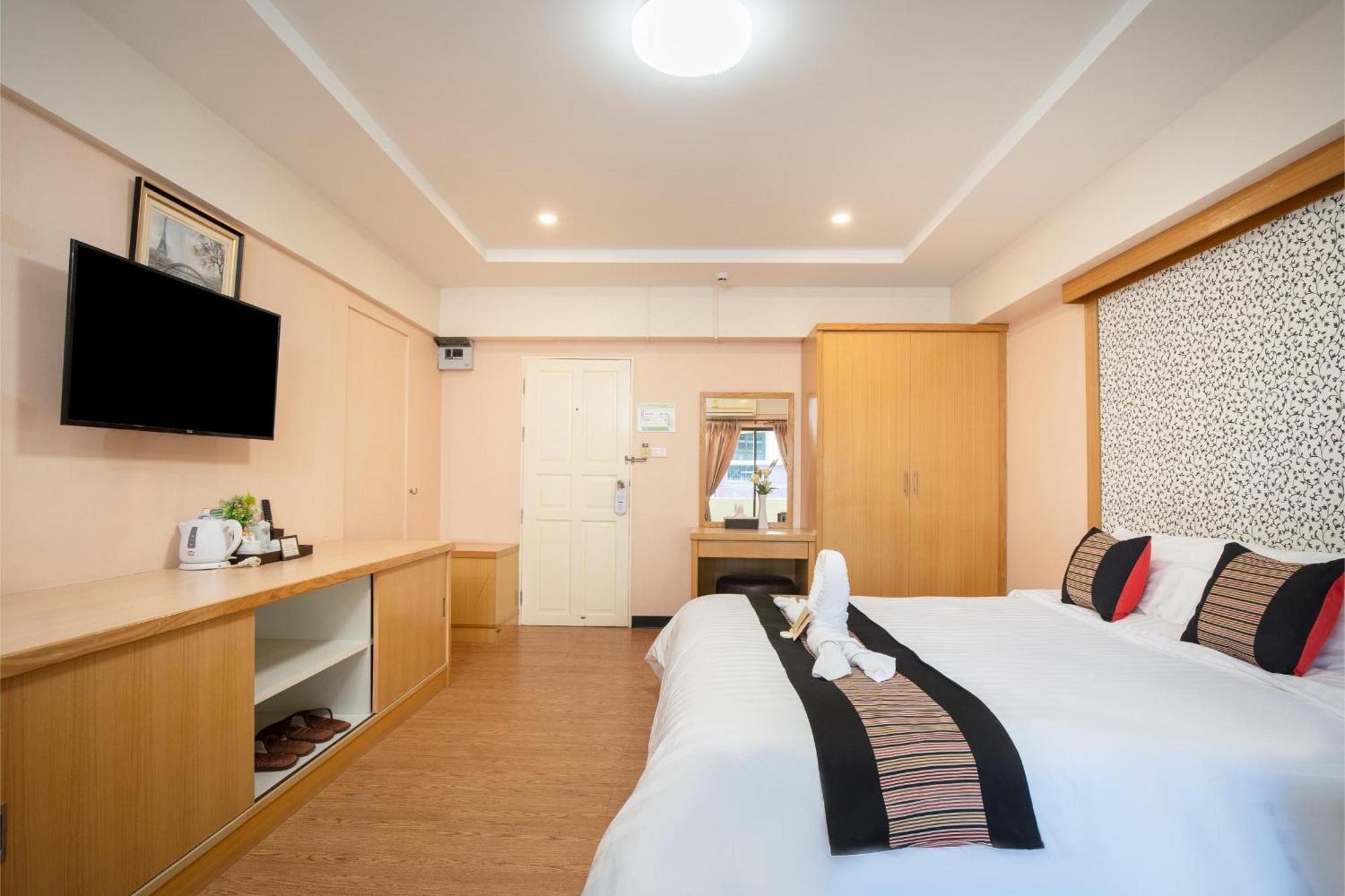 P-Park Hotel Bangkok Ngoại thất bức ảnh