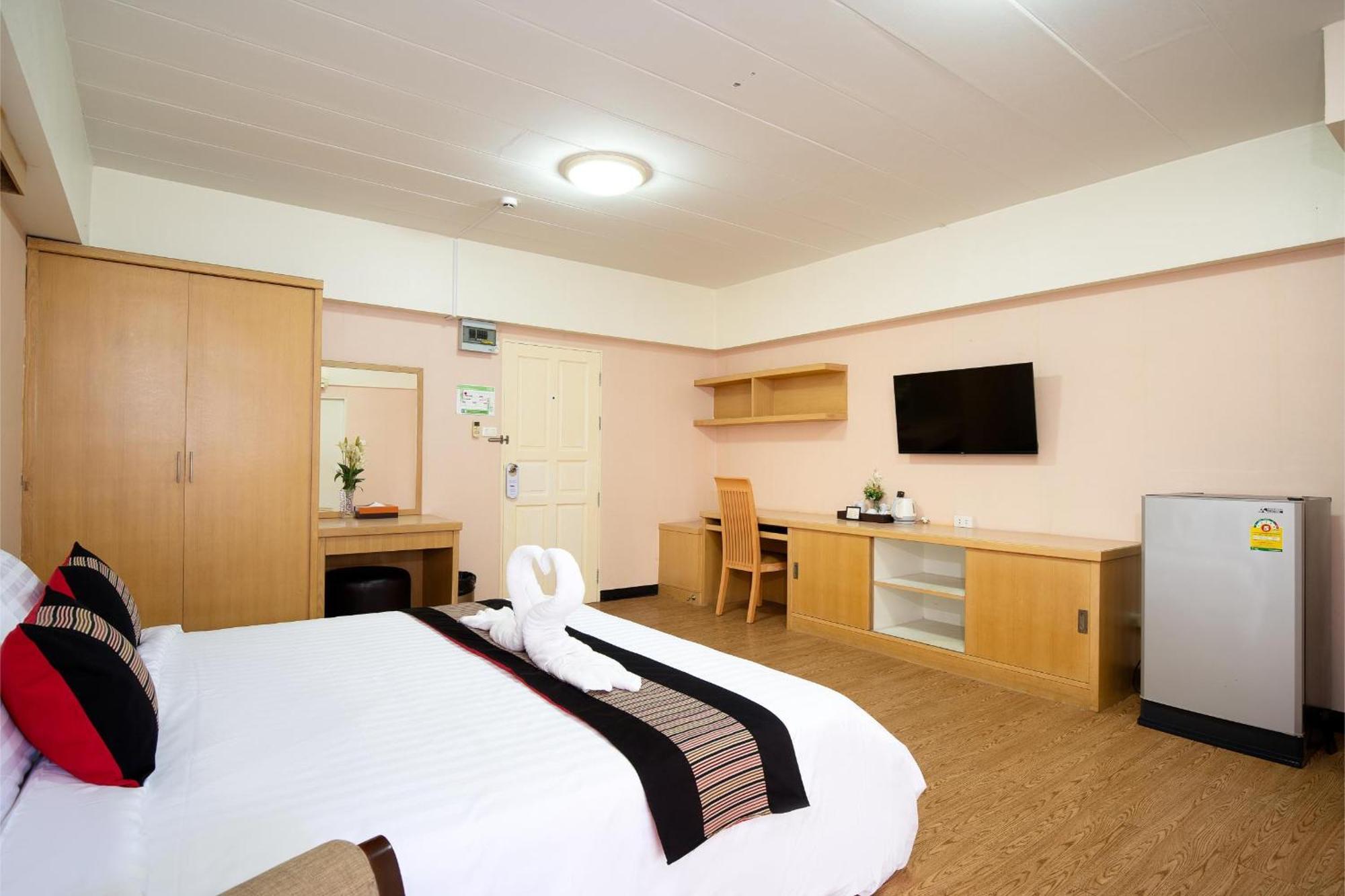 P-Park Hotel Bangkok Ngoại thất bức ảnh