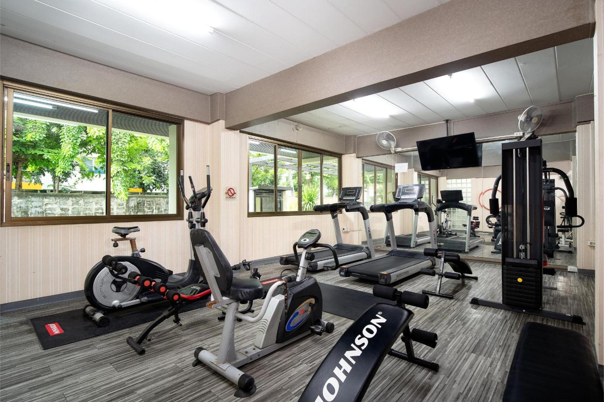 P-Park Hotel Bangkok Ngoại thất bức ảnh