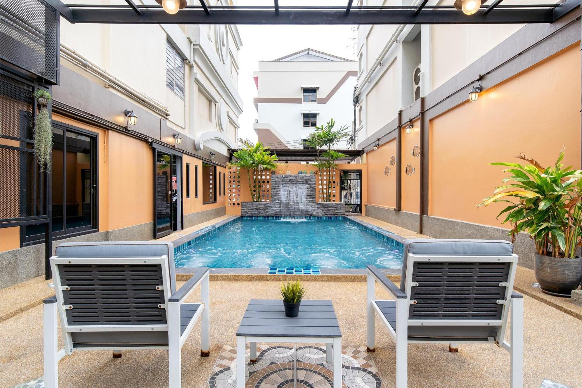 P-Park Hotel Bangkok Ngoại thất bức ảnh